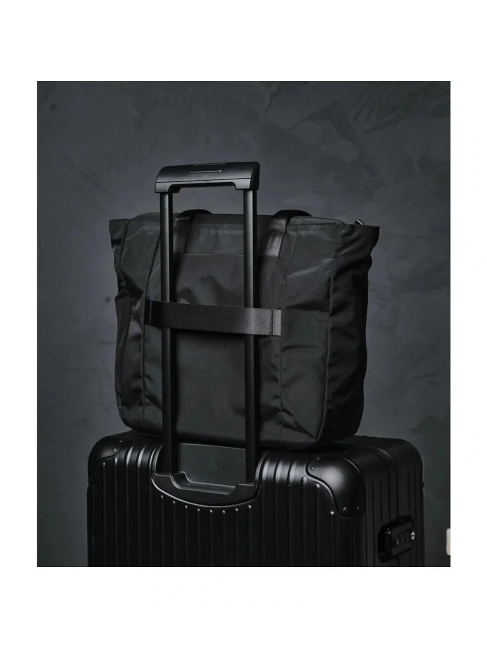 NWT Black Alpaka Metro Weather-Resistant Laptop Tote - Axoflux 210D